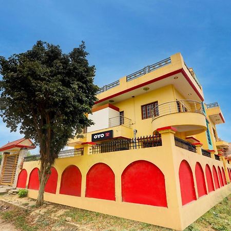 Hotel O Radha Rani Paying Guest House バラナシ エクステリア 写真